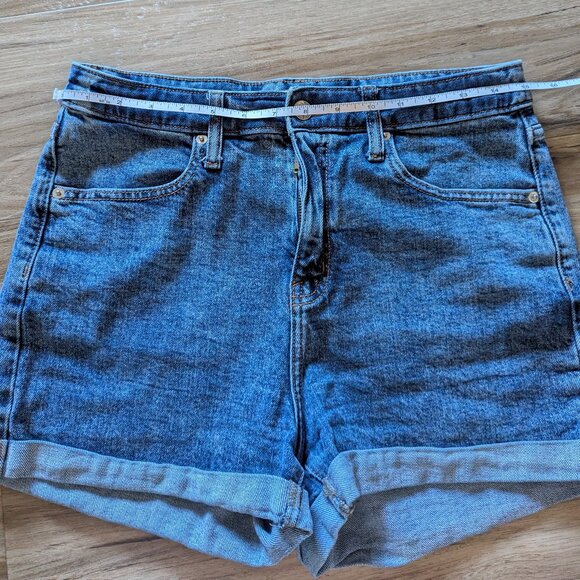 Wild Fable Upcycled Denim Shorts, Embroidered Floral, 10 - Picture 5 of 9